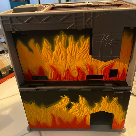 Huge BUNDLE (20+ items) Micro Machines - Picture 8 of 8